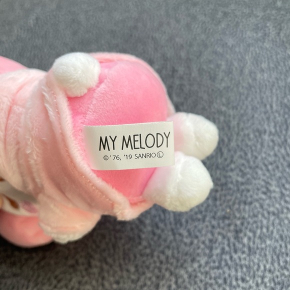 Sleeping My Melody Plush Keychain - Picture 8 of 9